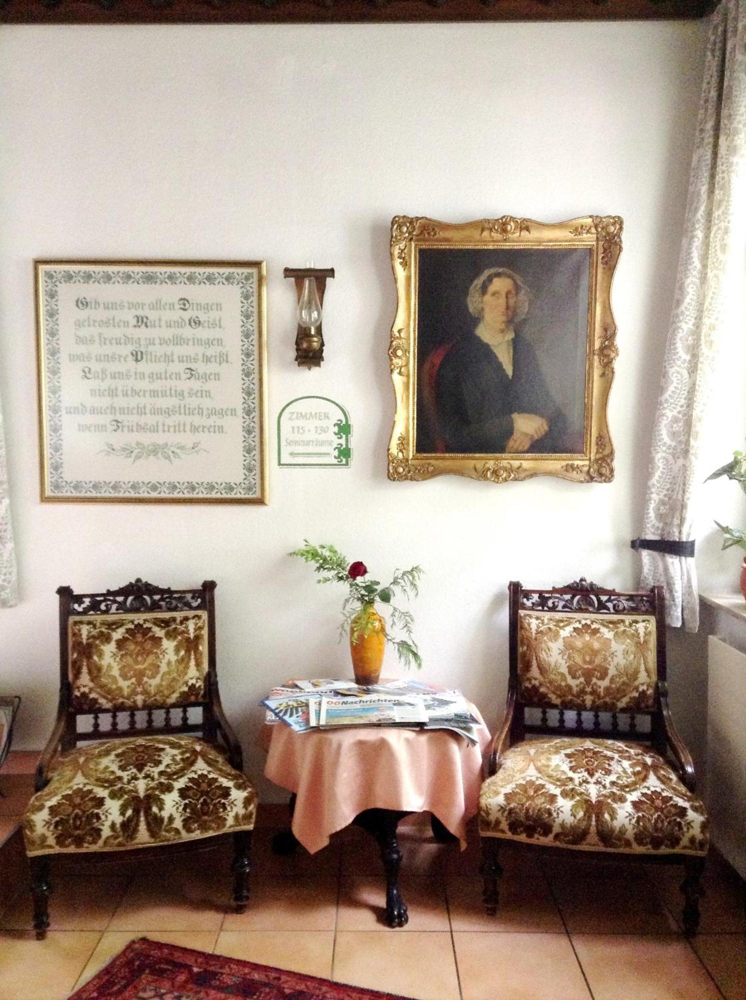 Hotel Gruenes Tuerl 바트슐러바흐 외부 사진