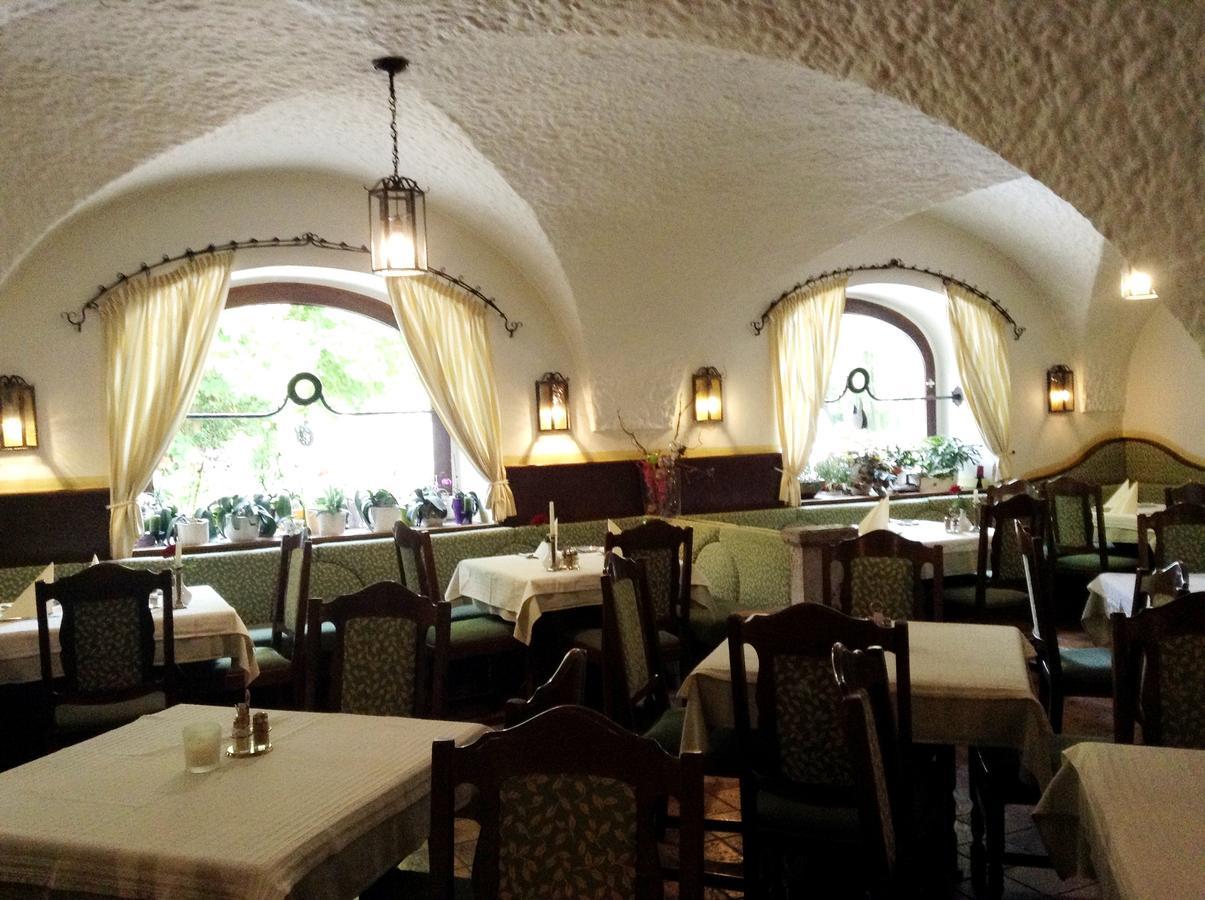 Hotel Gruenes Tuerl 바트슐러바흐 외부 사진